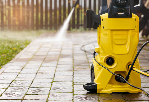Playground Equipment Cleaning in Farmington Hills, MI